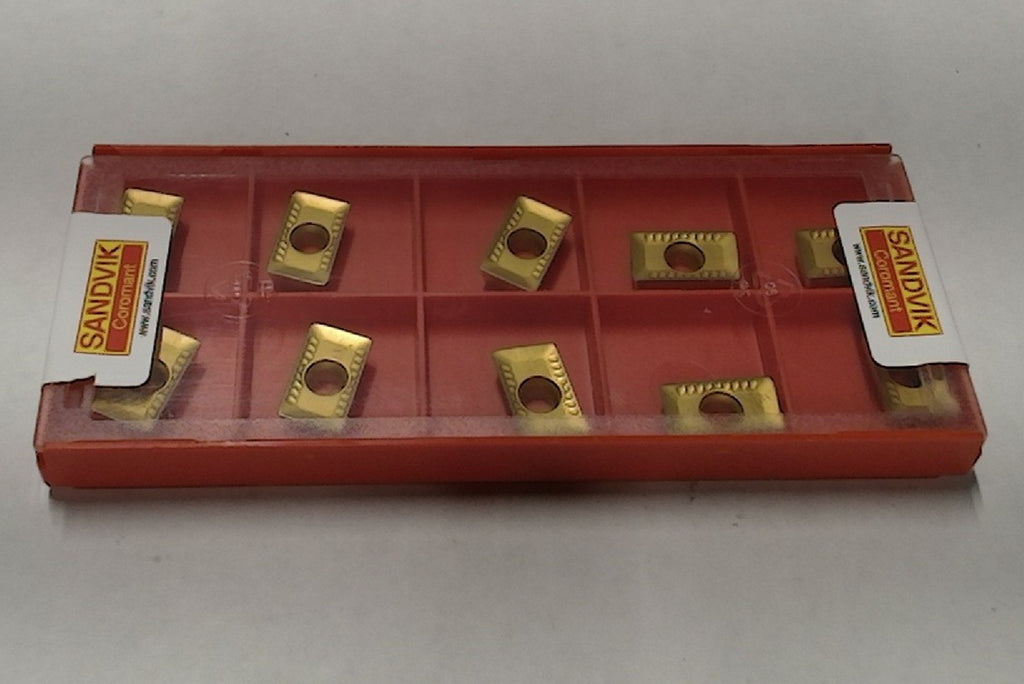 Lot 100-1000 Sandvik APMT 16 04 08-M milling inserts