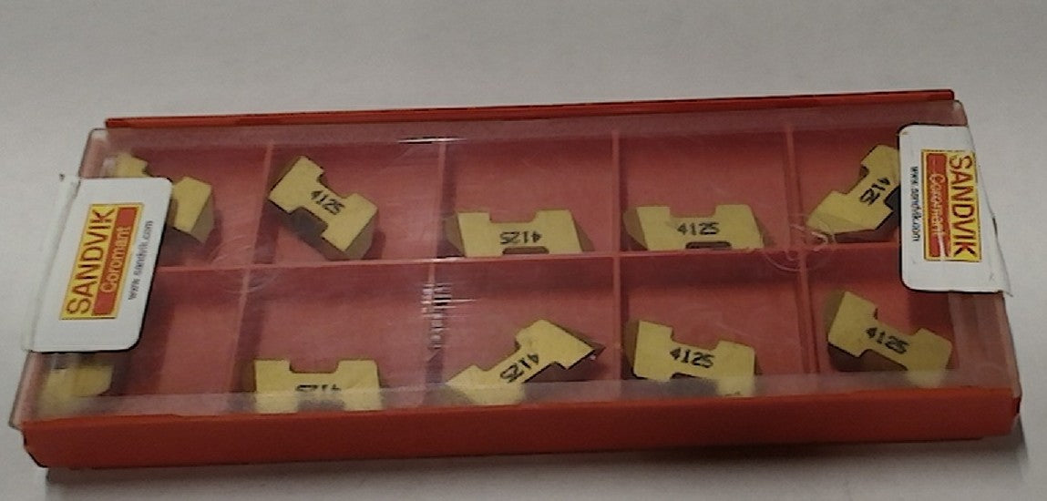 Lot 200-1018 Sandvik TLTF-3R threading inserts