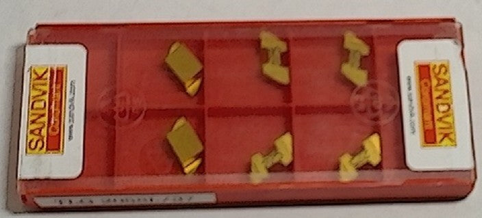 Lot 200-1050 Sandvik TLG-2058L Grooving inserts