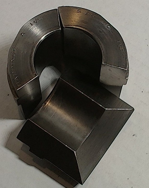 Lot 250-1017  Hardinge  1 1/4 inch round S20 collet pads