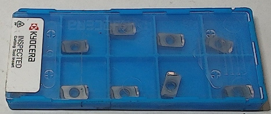 Lot 100-1043 Kyocera LOGU030310ER-GM Milling inserts