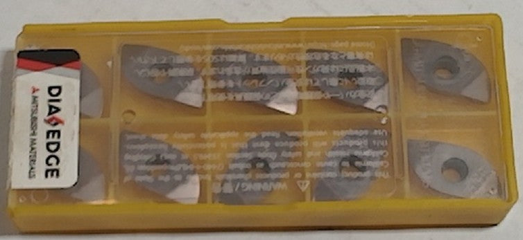 Lot 100-1059 Mitsubishi SRM212C VP15TF Milling inserts
