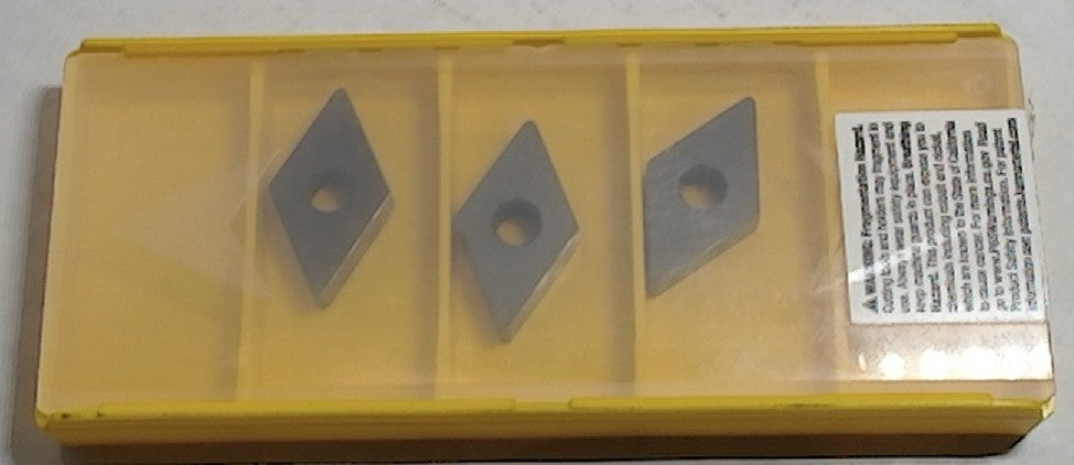 Lot 200-1104 Kennametal DNGA432T0820 Ceramic Turning inserts