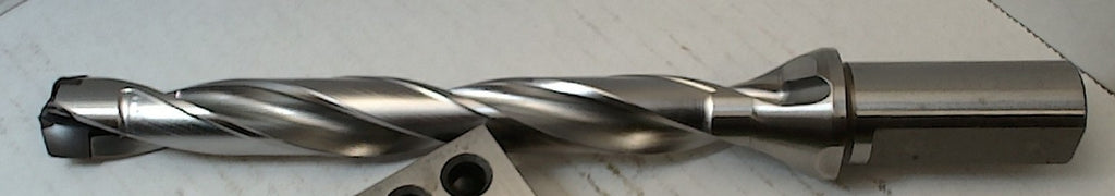 Lot 250-1052 Tungaloy replaceable tip drill TID200F25-8 25MM dia x 6.5 reach