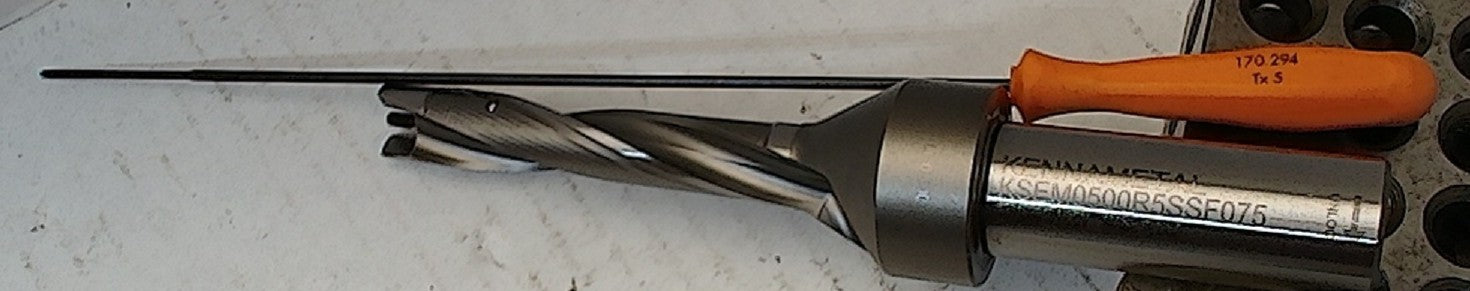 Lot 250-1059 Kennametal KSEM0500R5SSF075-0.500" Replaceable tip drill