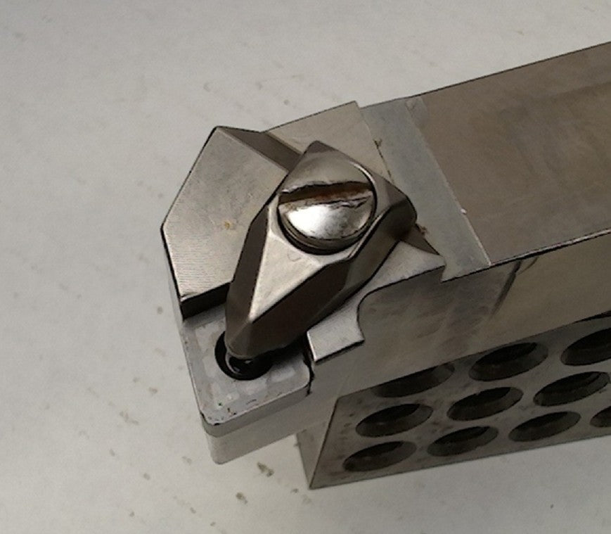 Lot 250-1085 Ingersoll  TCLNR 16-4 OD turning tool holder with 1" shank