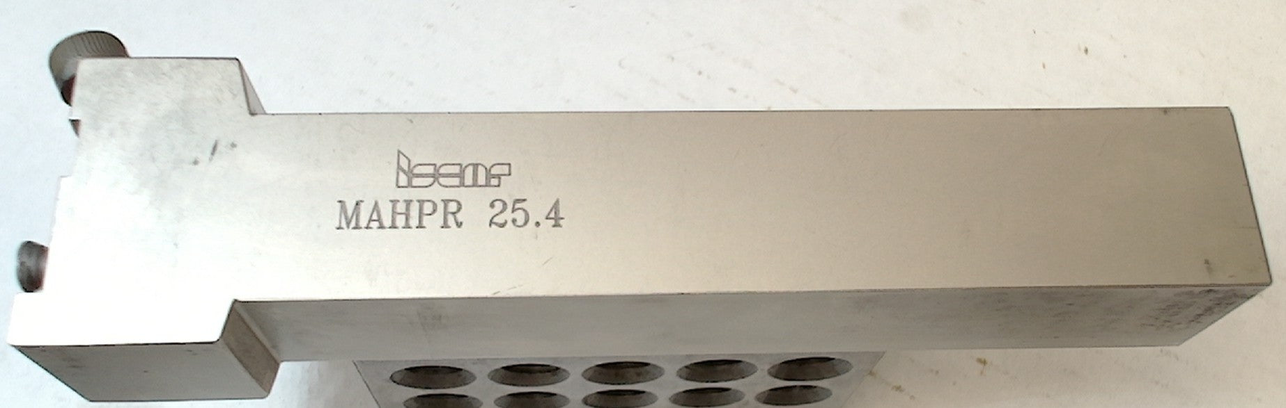 Lot 250-1087 Iscar MAHPR 25.4, Indexable Grooving Toolholder: External, Right Hand