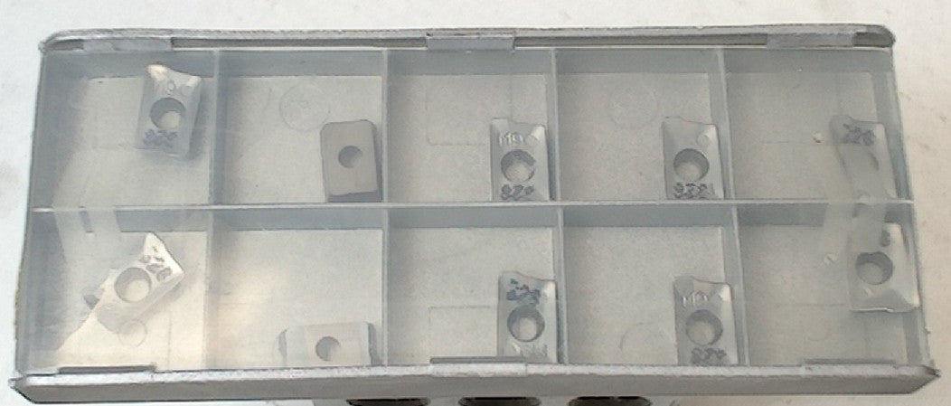 Lot 100-1131 Iscar HM90 APKT1003PDR IC328 Indexable milling inserts