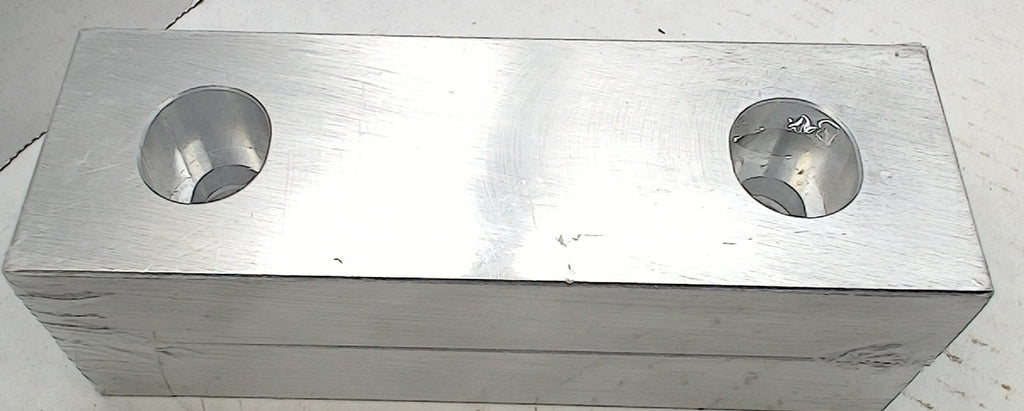 Lot 150-1021 Generic 1x2x6" aluminum soft jaws for a Kurt style 6" milling vise