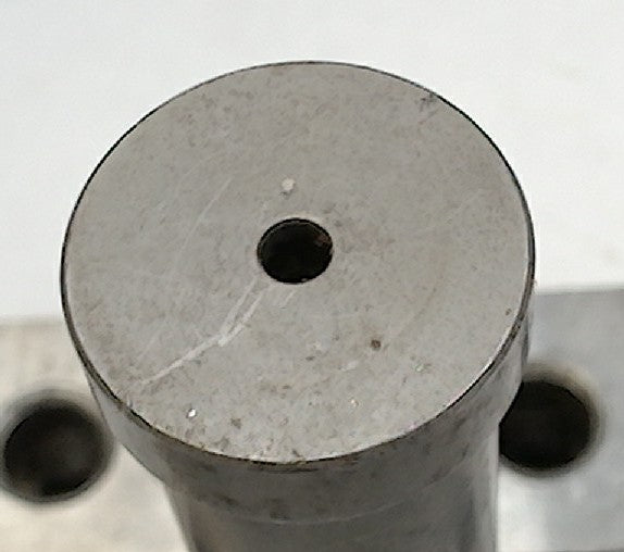Lot 250-1091 Circle 0.75x.125x2.75 long Boring & grooving bar adapter