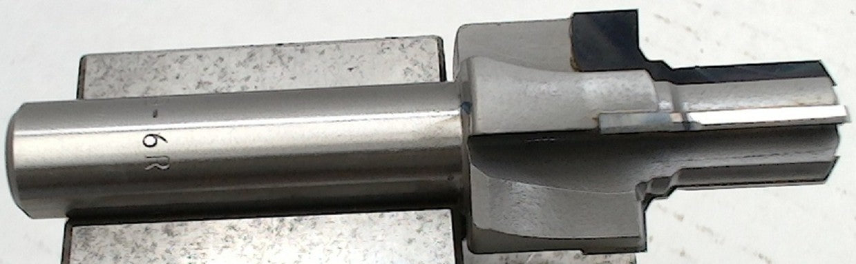 Lot 150-1145 Scientific cutting tools MS-33649-6R Port tool